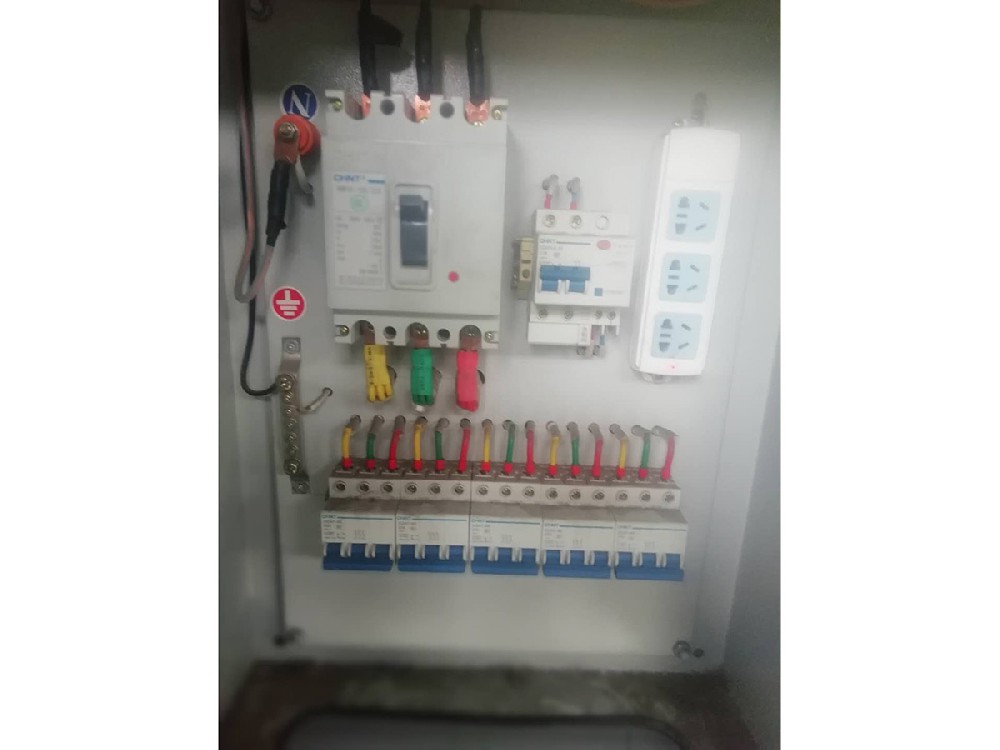 普通型廠用多用途電源插座箱1（對應非標配電箱CQC證書）